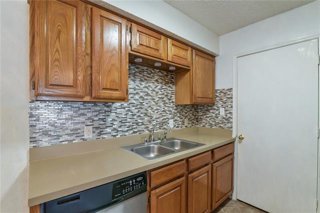 Building Photo - 1045 Cheddar Ct