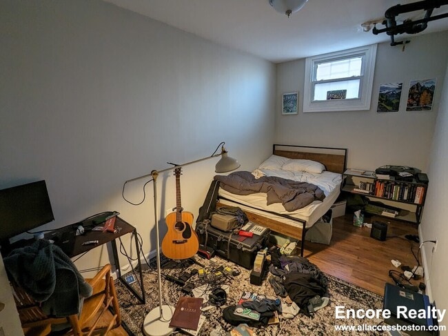 Building Photo - 1185 Commonwealth Ave