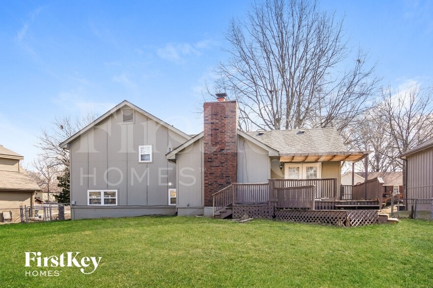 Building Photo - 1301 SW 20 St