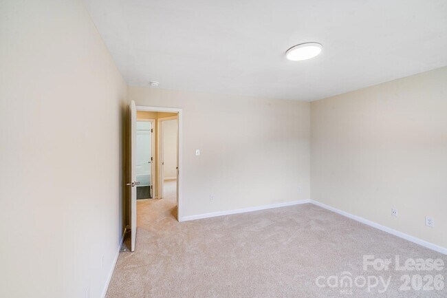 Building Photo - 3425 Anson St