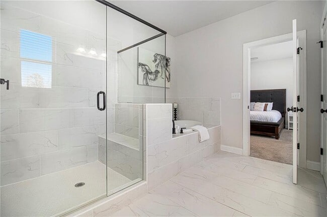 Building Photo - 603 Skye Ct