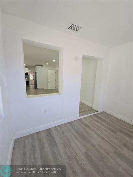 Building Photo - 4819 SW 22nd St