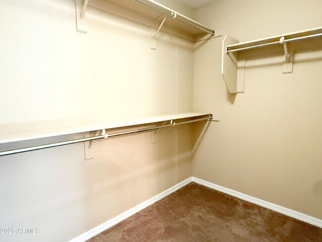 Building Photo - 2146 Scully Dr