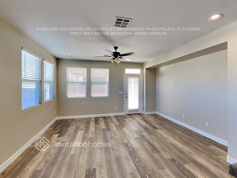 Building Photo - 9105 Doane Ave