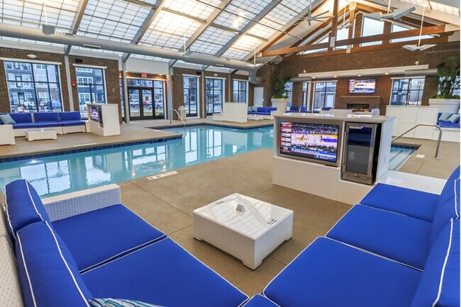 Building Photo - 5102 Aldersgate Dr