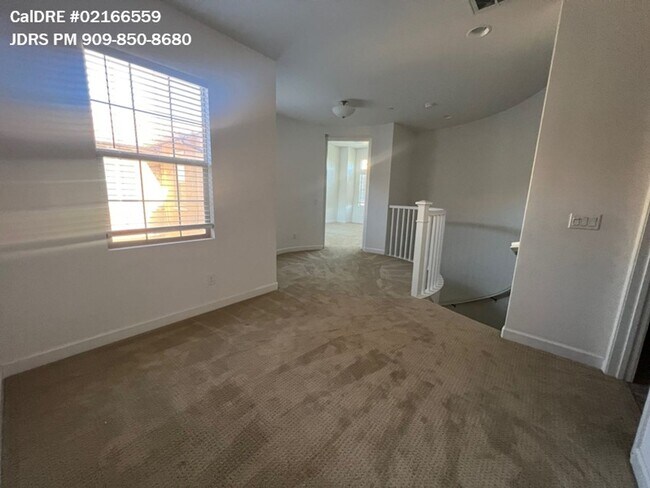 Building Photo - Chino Hills 3 Bedroom Condo