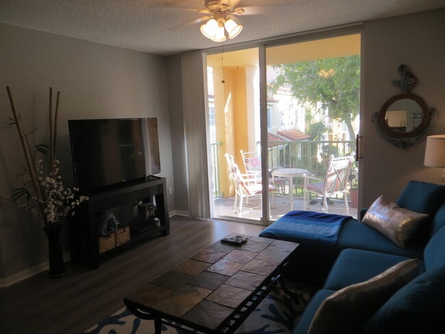 Building Photo - 123 Yacht Club Way