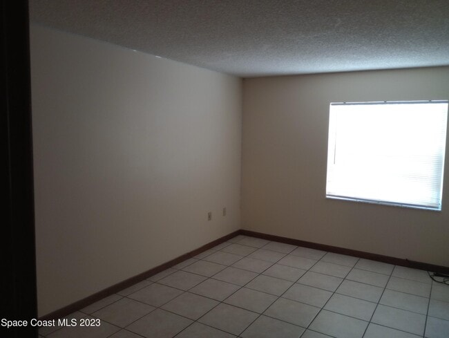 Building Photo - 1514 Clearlake Rd
