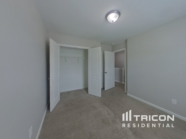 Building Photo - 564 Gentle Breeze Ln