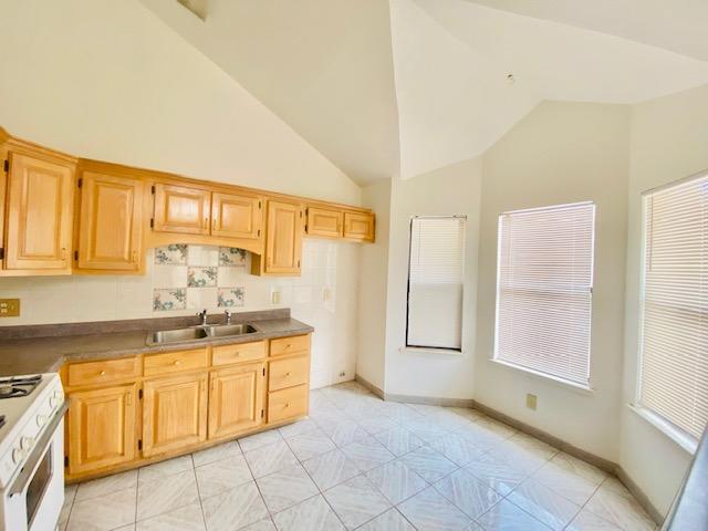 Building Photo - 7421 Bishop Flores Dr