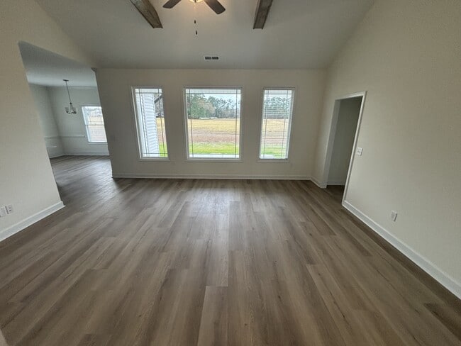 Building Photo - 127 Godwin Ln