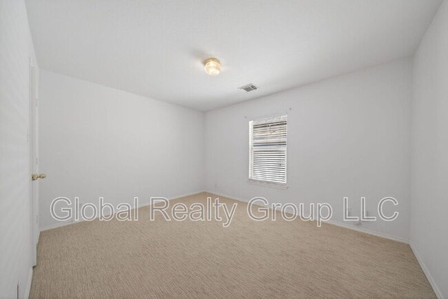 Building Photo - 510 Wildberry Ct