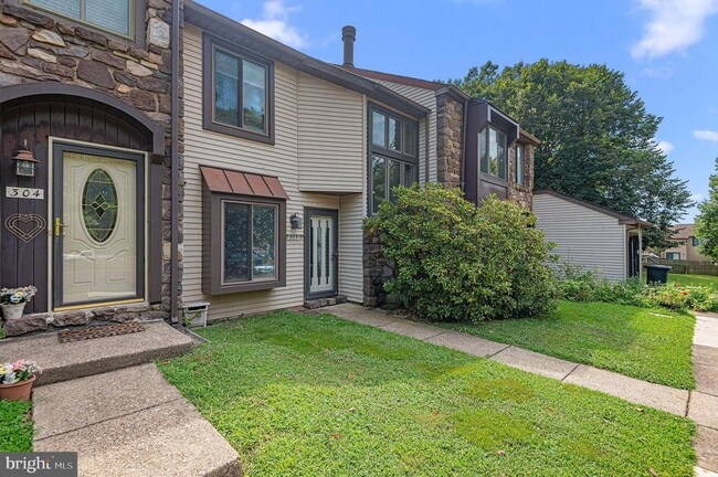 Building Photo - 303 Milford Ct
