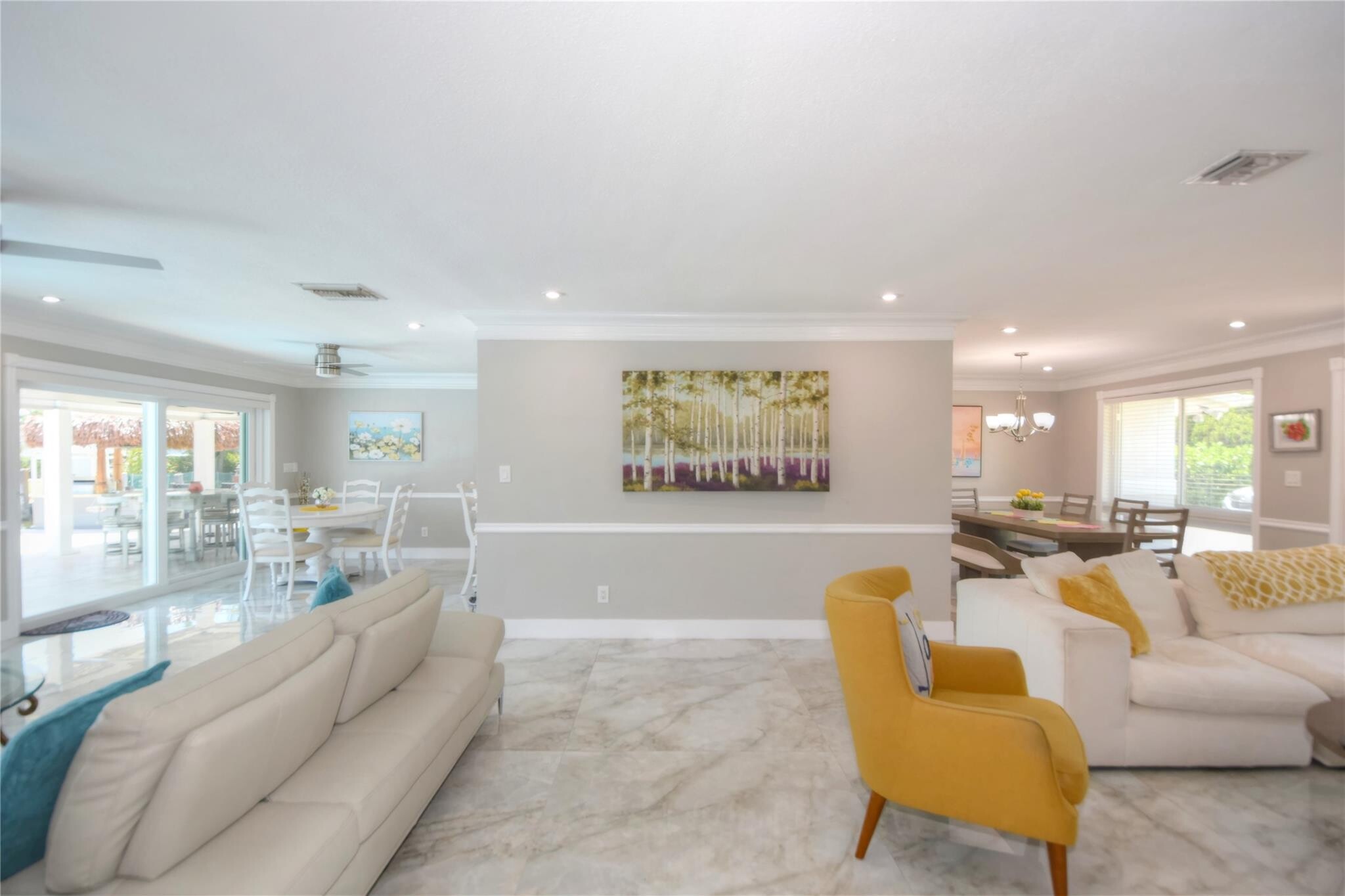 Building Photo - 2228 SE 10th St