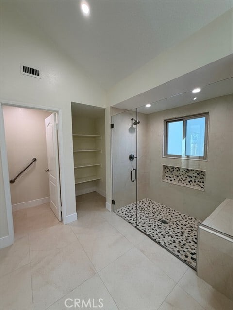 Building Photo - 705 Bay Hill Dr