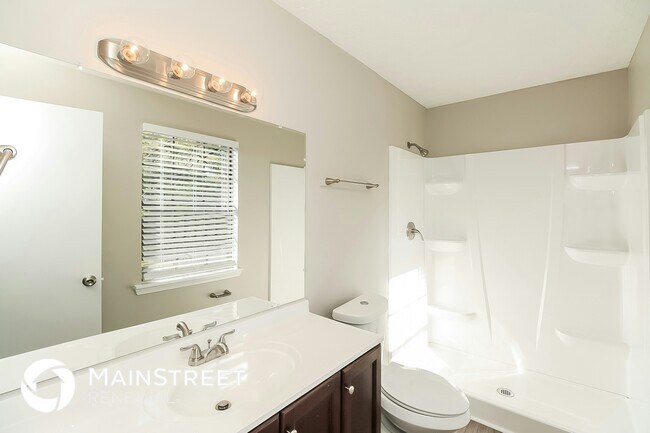 Building Photo - 6989 Cedar Dr