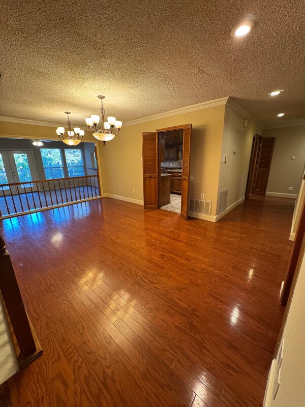 Building Photo - 3622 Green Hollow Dr