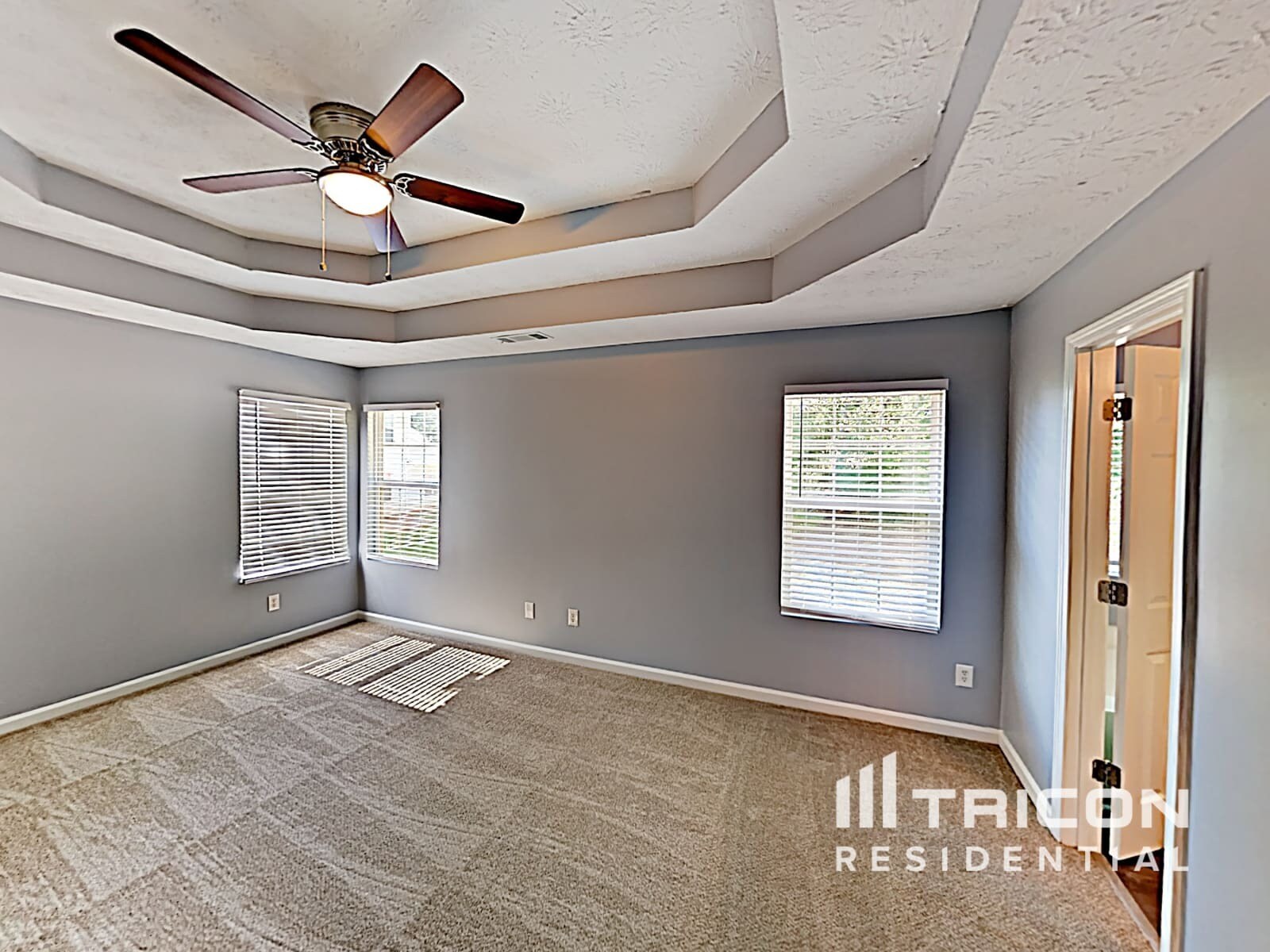Building Photo - 460 Arthurs Ln