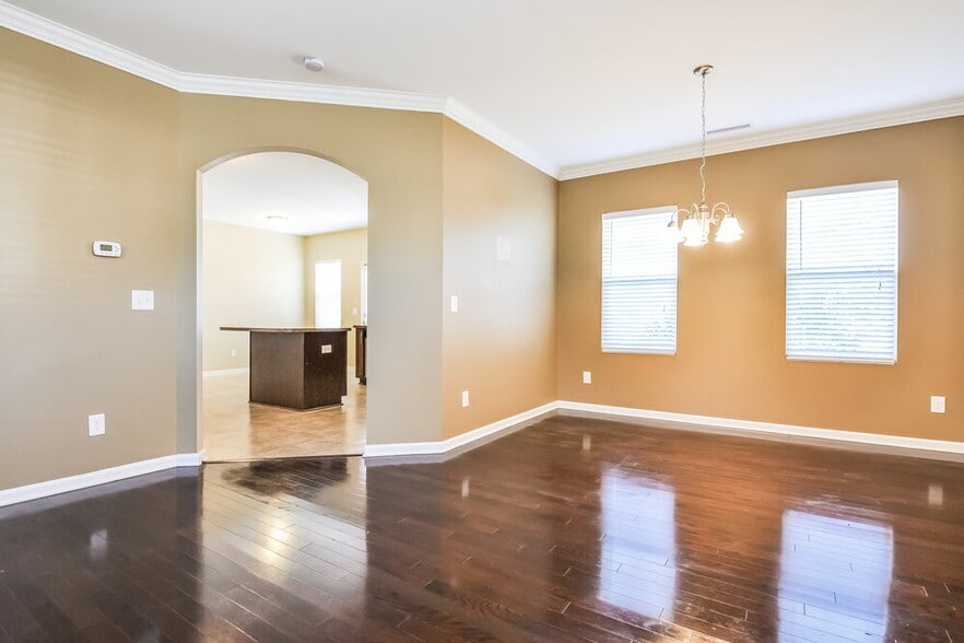 Building Photo - 5045 Stonewood Pines Dr