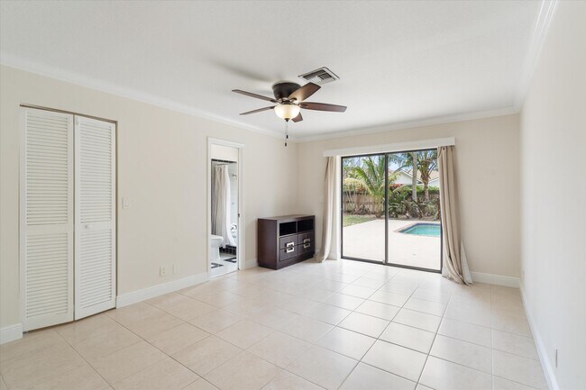 Building Photo - 1394 Gallinule Cir