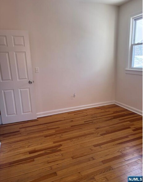 Building Photo - 467 Washington Ave