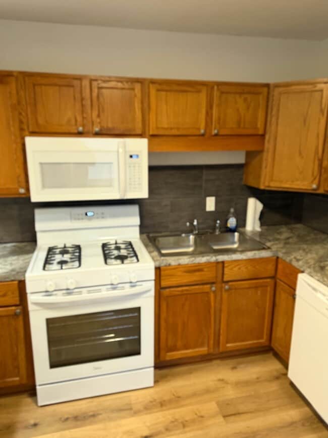 Building Photo - 2528 Wayne St