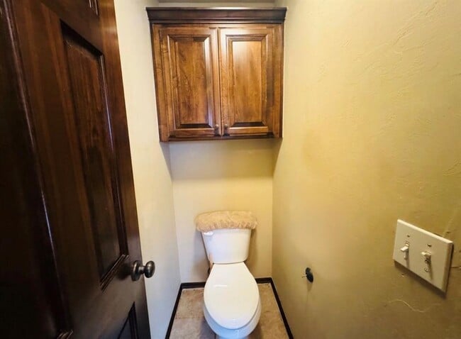 Building Photo - 2400 NW 151st St