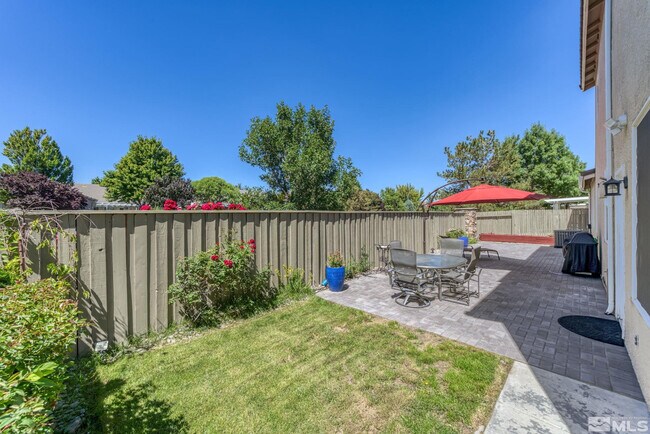 Building Photo - 10459 Summershade Ln
