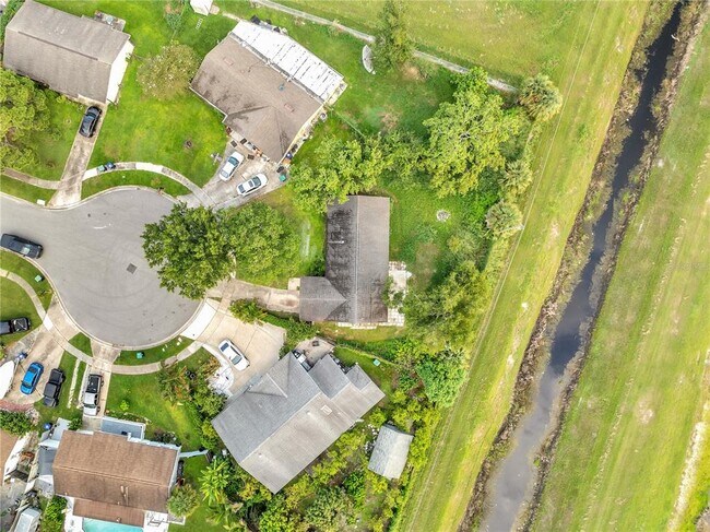 Building Photo - 2328 Dae Ct