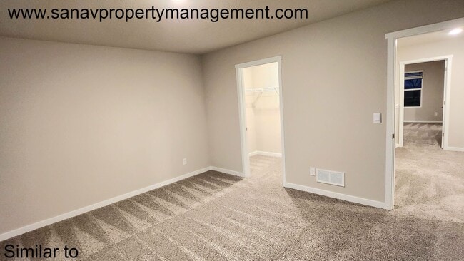 Building Photo - Modern 4BR Home Near Great Western Bike Trail | West Des Moines