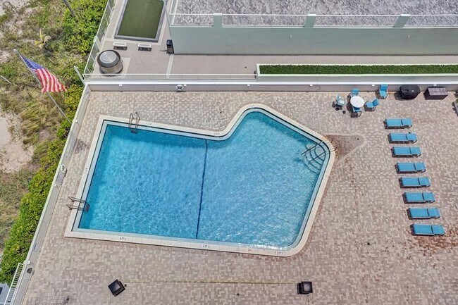 Building Photo - 3430 Galt Ocean Dr