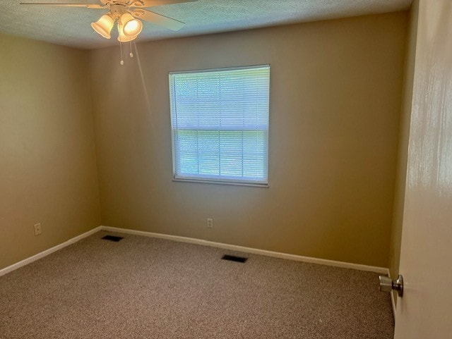 Building Photo - 1616 Spring Valley Dr