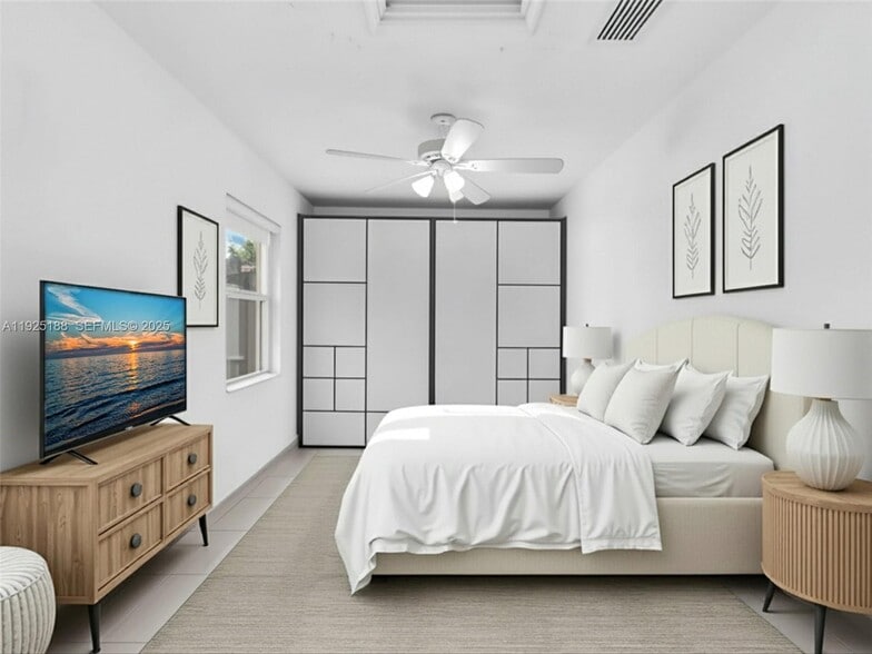 Building Photo - 1624 S 23rd Ave