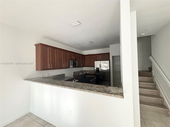 Building Photo - 10620 NW 88th St