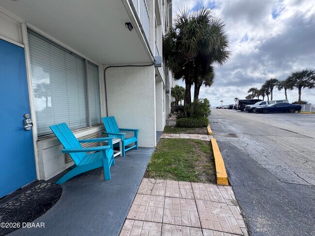 Building Photo - 935 S Atlantic Ave