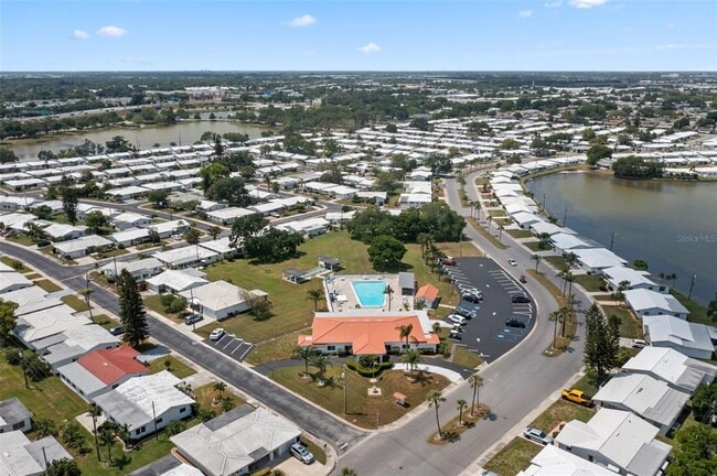 Building Photo - 3833 101st Terrace N