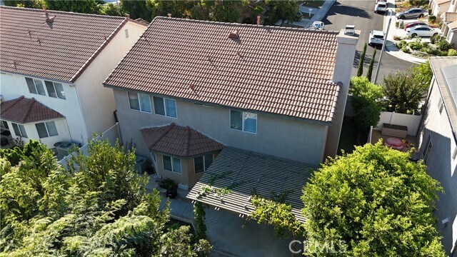 Building Photo - 10 Ivy Ln