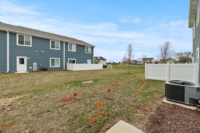 Building Photo - 1038 Gillespie Ln