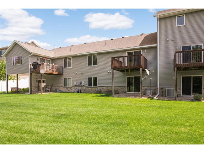 Building Photo - 19871 Iberis Ave