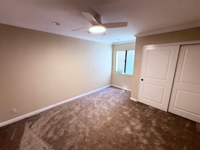 Building Photo - 3207 Moritz Dr