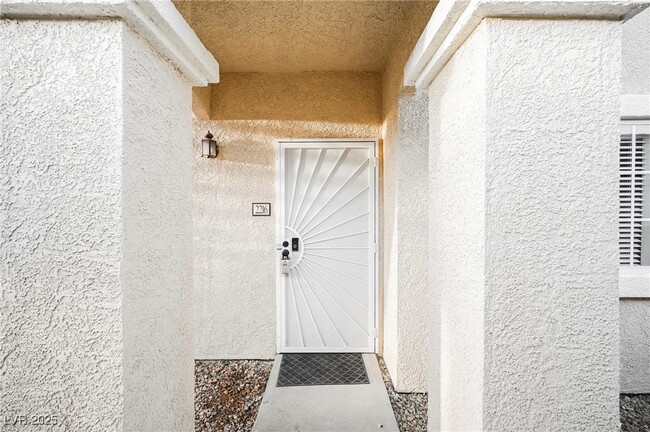 Building Photo - 833 Aspen Peak Loop