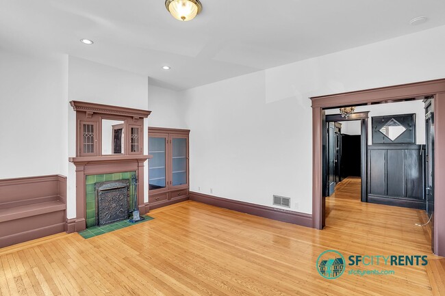 Building Photo - Russian Hill: Sunny Single Family Home w/ ...