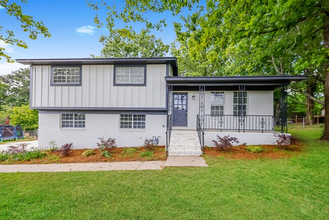 Primary Photo - 1287 Glenridge Ln