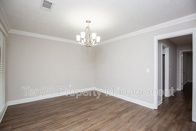 Building Photo - 6820 Panstone Dr