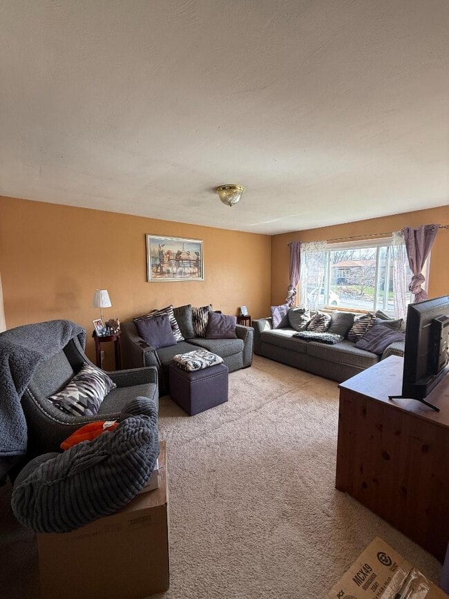 Building Photo - 29 Samoa Dr