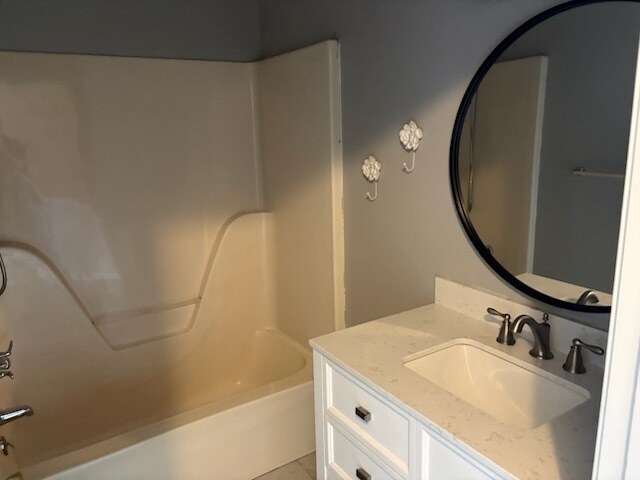 Building Photo - 442 Stanley Ave