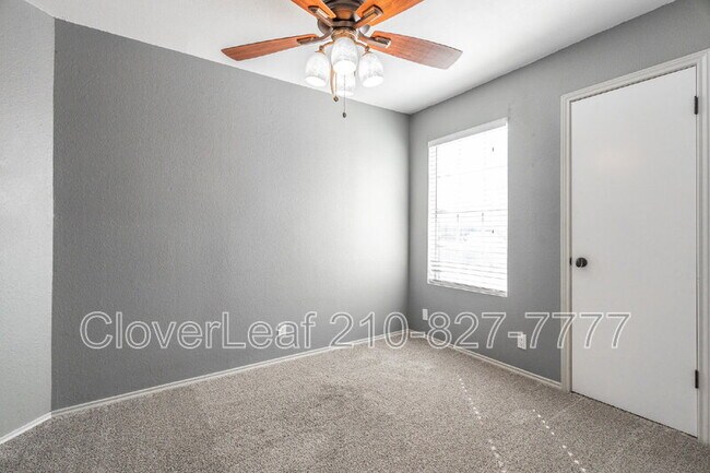 Building Photo - 3207 Stoney Square