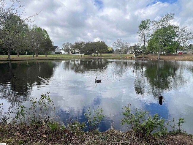 Building Photo - 522 Peach Grove Pl