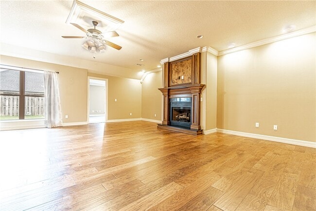 Building Photo - 1151 Torbay Trce