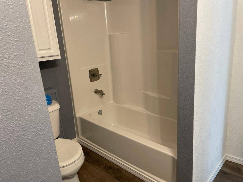 Building Photo - 1106 N 60th Ave